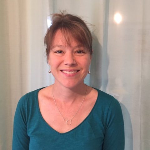 Emily Bragg sophrologue - réflexologue Vendôme 41, thérapies de développement personnel et d'amélioration physique, mentale et énergétique